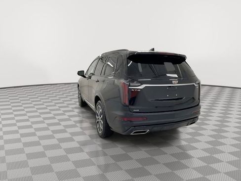 Certified 2025 Cadillac XT6 Sport w/ Platinum Package AWD/4WD image 8