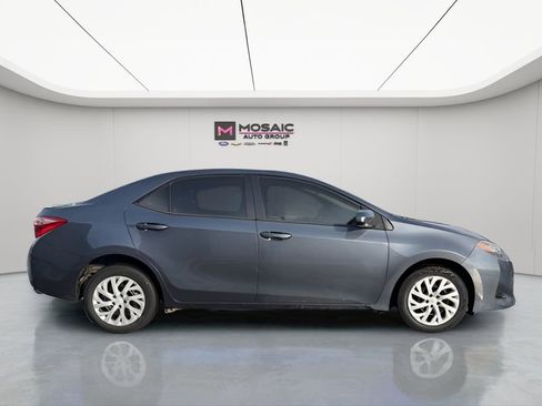 Used 2017 Toyota Corolla L image 9