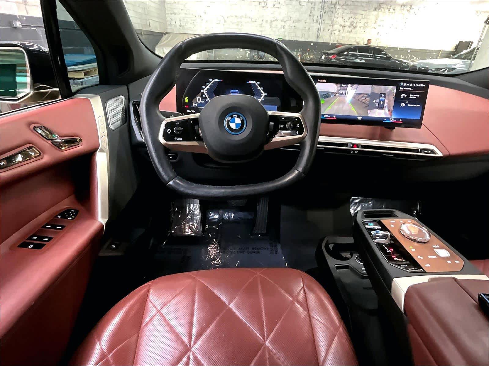 Used 2023 BMW iX M60 w/ Executive Package AWD/4WD image 9