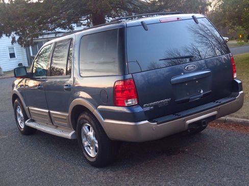 Used 2004 Ford Expedition Eddie Bauer image 30