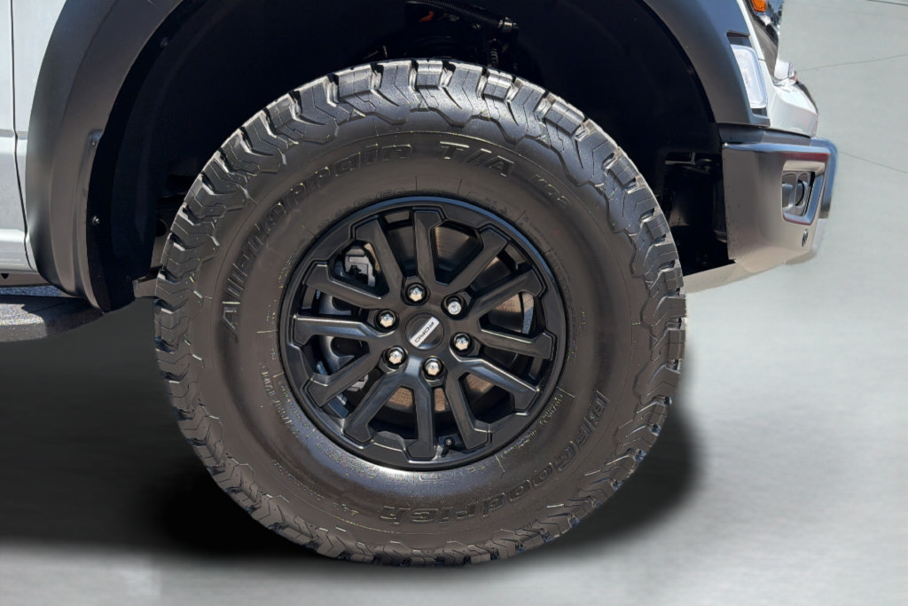 Used 2026 Ford F150 Raptor AWD/4WD image 16