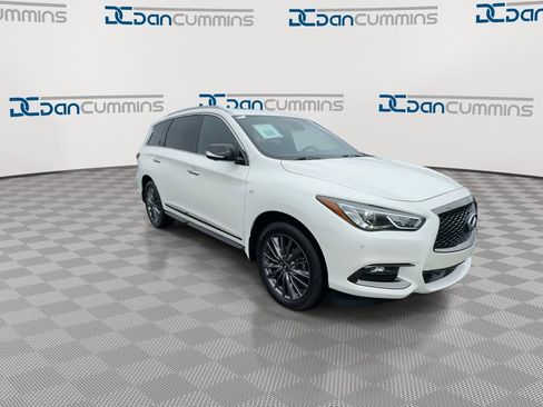 Used 2020 INFINITI QX60 Luxe w/ Edition 30 Essential Package image 2