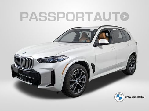 Used 2024 BMW X5 xDrive40i w/ M Sport Package AWD/4WD image 1