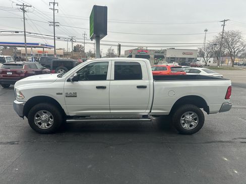 Used 2018 RAM 2500 Tradesman w/ Chrome Appearance Group image 60