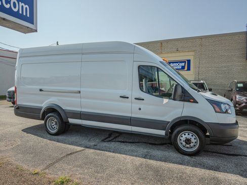 Used 2018 Ford Transit 350 148 High Roof Extended DRW RWD image 2