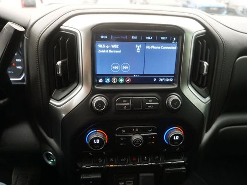 Used 2019 Chevrolet Silverado 1500 LT w/ All-Star Edition AWD/4WD image 19