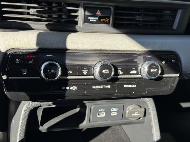 Certified 2024 Honda Pilot Elite image 28