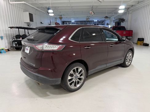 Used 2017 Ford Edge Titanium w/ Equipment Group 301A AWD/4WD image 5