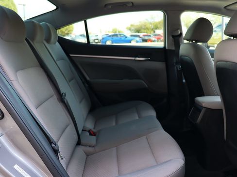 Used 2020 Hyundai Elantra Value Edition w/ Cargo Package (C1) FWD image 27