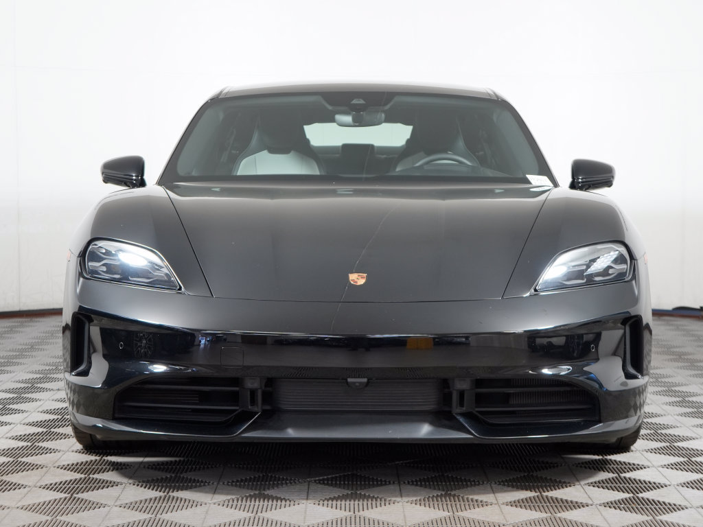 Certified 2025 Porsche Taycan 4S w/ Sportdesign Package AWD/4WD image 10