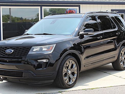 Used 2018 Ford Explorer Sport w/ Equipment Group 401A AWD/4WD image 1