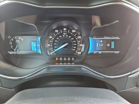 Used 2015 Ford Fusion SE FWD image 10