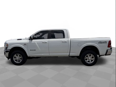 Used 2019 RAM 2500 Laramie AWD/4WD image 2