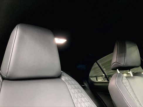 Used 2022 Lexus UX 200 w/ Accessory Package (Z1) FWD image 13