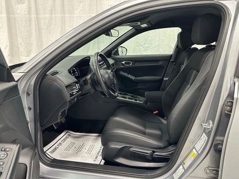 Used 2023 Honda Civic Sport image 10