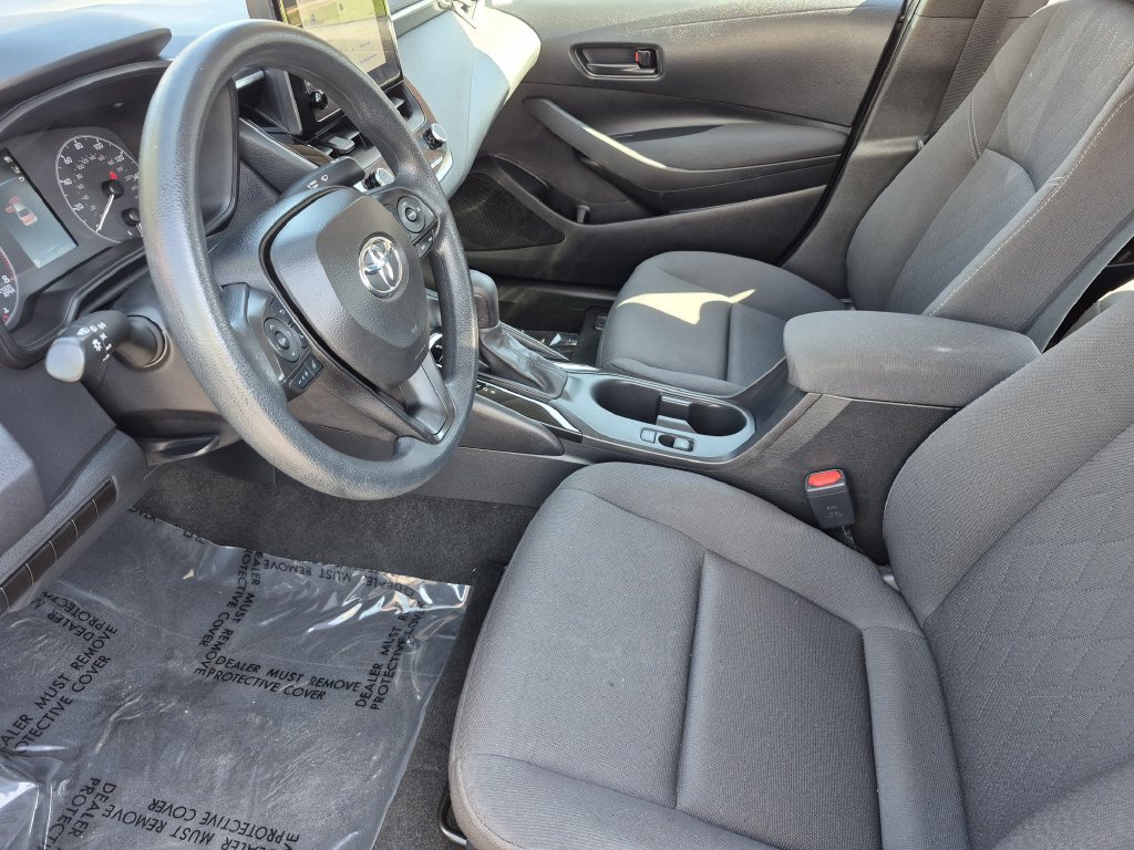Used 2024 Toyota Corolla LE FWD image 11