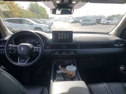 Used 2023 Honda Pilot Elite image 20