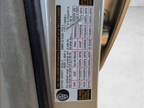 Used 2010 Toyota Prius Three image 17