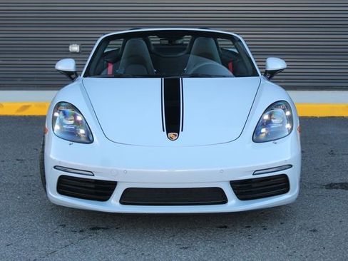 Certified 2024 Porsche 718 Boxster image 10