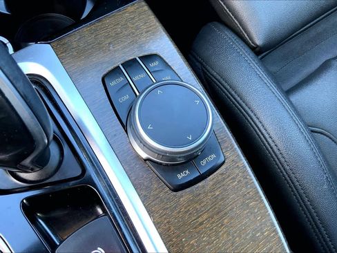 Used 2019 BMW X3 sDrive30i image 30