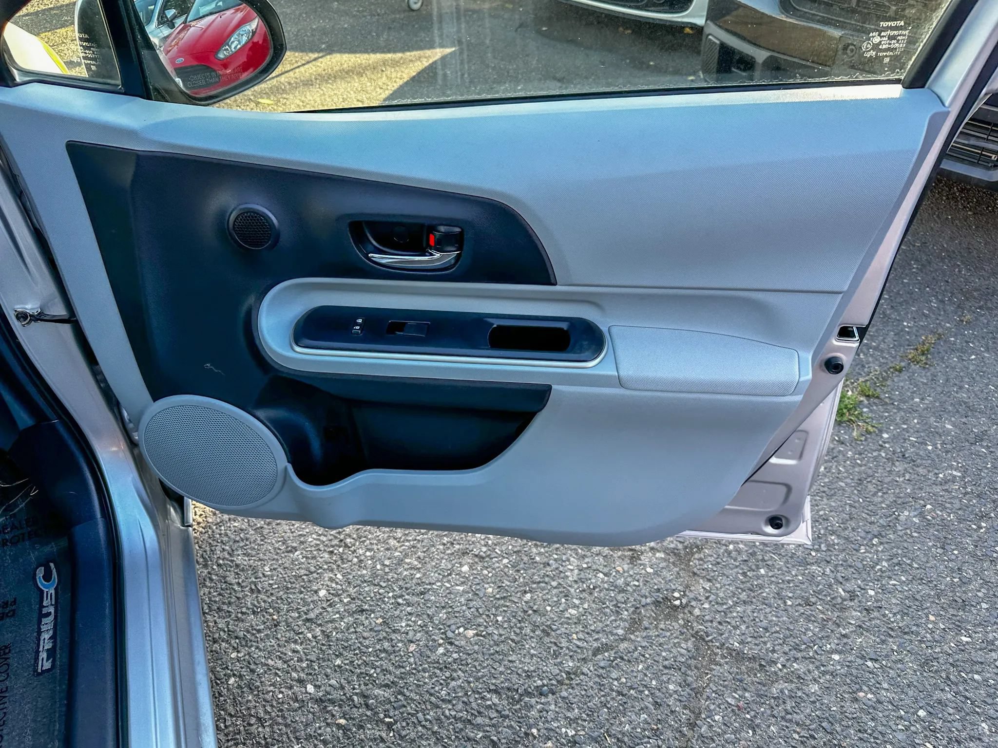 Used 2014 Toyota Prius C Two FWD image 35