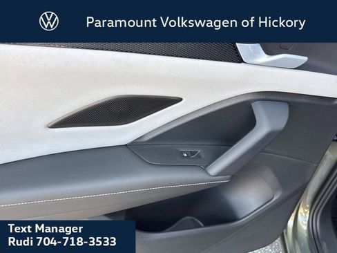 New 2026 Volkswagen Tiguan SE R-Line FWD image 13