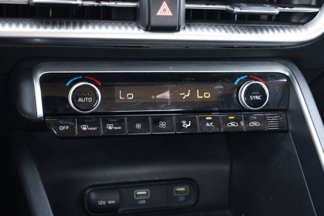 Used 2022 Kia K5 LXS FWD image 22