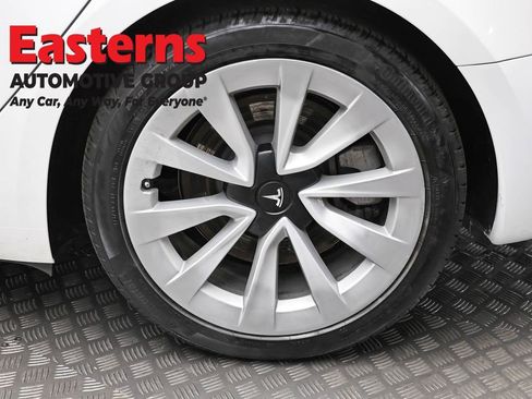 Used 2023 Tesla Model 3 Standard Range RWD image 8