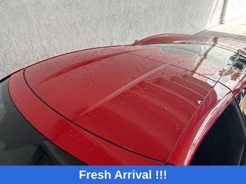 Used 2022 Chevrolet Corvette Stingray Coupe w/ 1LT RWD image 17