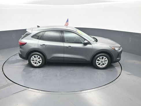 Used 2025 Ford Escape Active AWD/4WD image 32