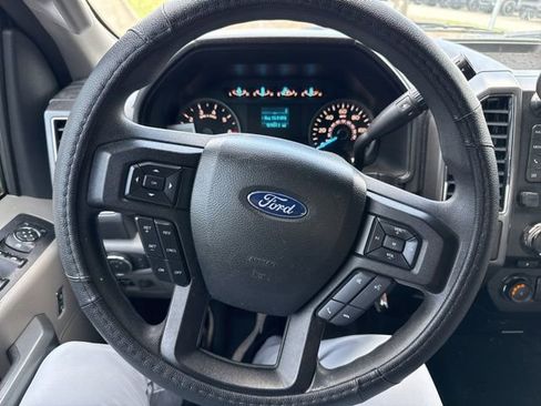 Used 2018 Ford F150 XLT RWD image 8