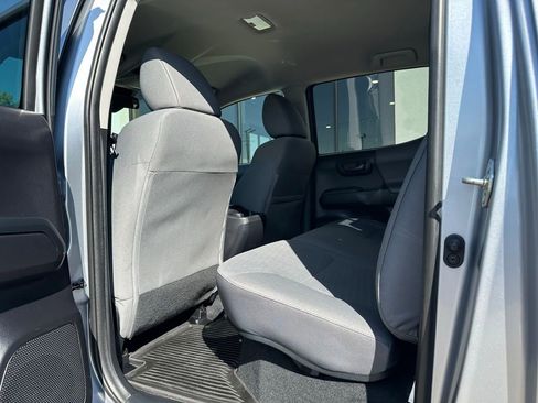 Used 2020 Toyota Tacoma SR image 21