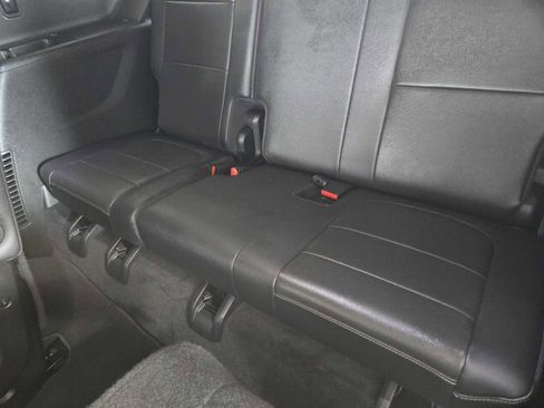 Certified 2023 Chevrolet Traverse Premier FWD image 31