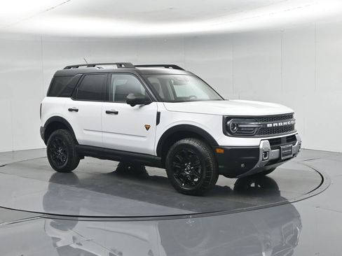 Used 2025 Ford Bronco Sport Badlands AWD/4WD image 27