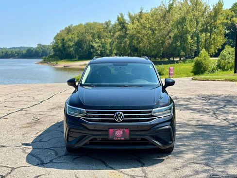 Used 2022 Volkswagen Tiguan S AWD/4WD image 2