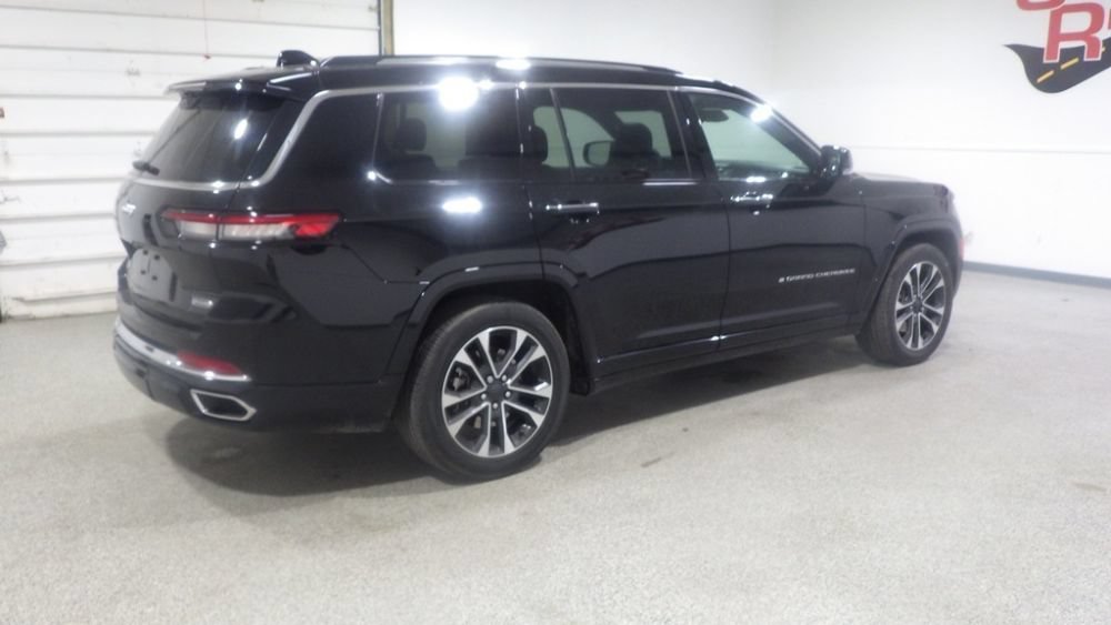 Used 2023 Jeep Grand Cherokee L Overland AWD/4WD image 4