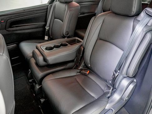 Certified 2026 Honda Odyssey EX-L image 37
