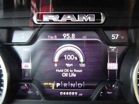 Used 2021 RAM 1500 Big Horn image 13