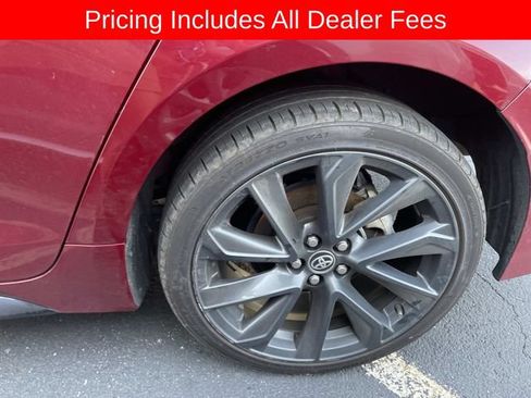 Used 2024 Toyota Corolla SE FWD image 3