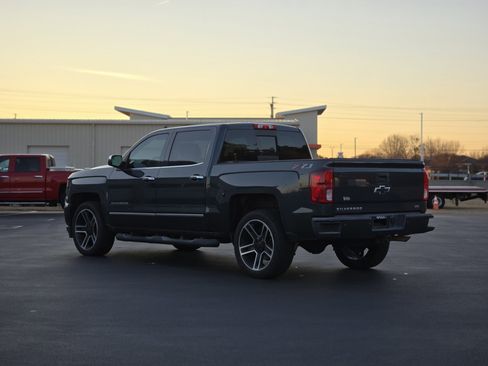 Used 2018 Chevrolet Silverado 1500 LTZ Z71 w/ LTZ Plus Package image 5