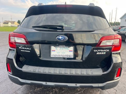 Used 2017 Subaru Outback 2.5i Limited AWD/4WD image 6