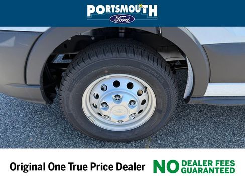 New 2025 Ford Transit 150 Low Roof image 23