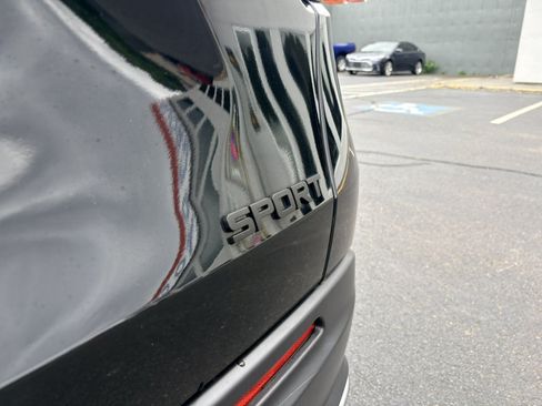 Used 2023 Honda HR-V Sport image 10
