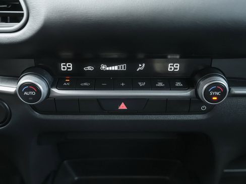 Used 2025 MAZDA CX-30 AWD 2.5 S w/ Select Sport Pkg image 15