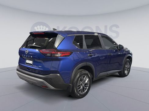 Used 2023 Nissan Rogue S AWD/4WD image 7