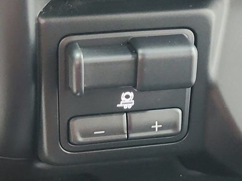 Used 2020 Chevrolet Silverado 1500 RST w/ Rally Edition AWD/4WD image 34
