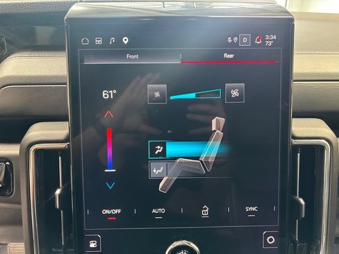Used 2025 GMC Yukon XL Denali AWD/4WD image 27