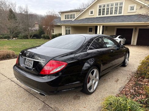 Used 2010 Mercedes-Benz CL 550 4MATIC image 4