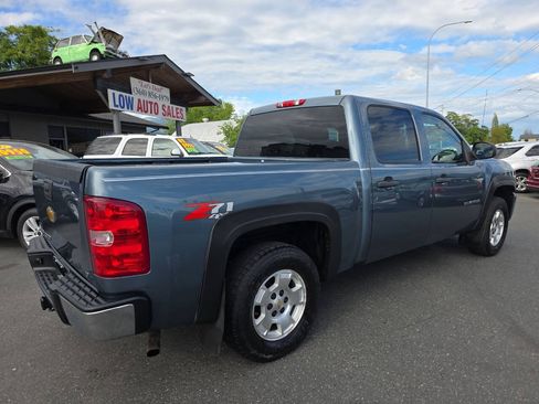 Used 2013 Chevrolet Silverado 1500 LT w/ All-Star Edition AWD/4WD image 3