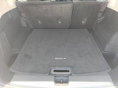 Used 2023 Nissan Rogue SV FWD image 23